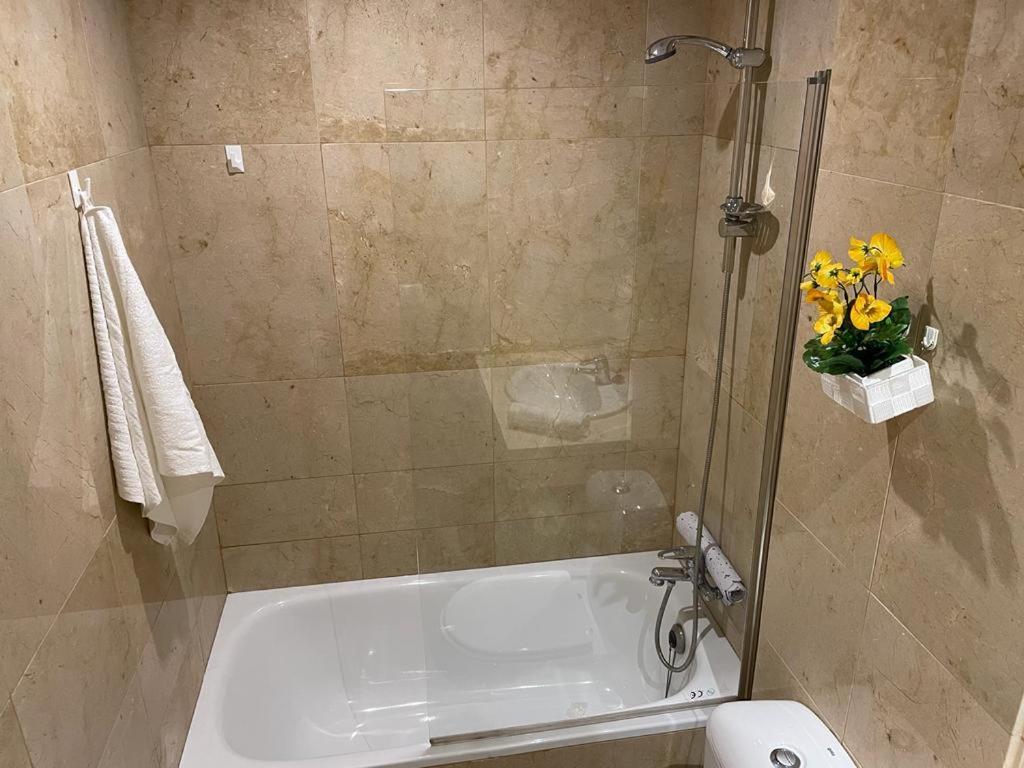 Beach Apartment In La Duquesa Marina Castillo de Sabinillas 外观 照片
